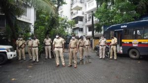 बॉम्बे हाई कोर्ट ने माहिम मेले को जल्दी बंद करने के पुलिस नोटिस को खारिज कर दिया